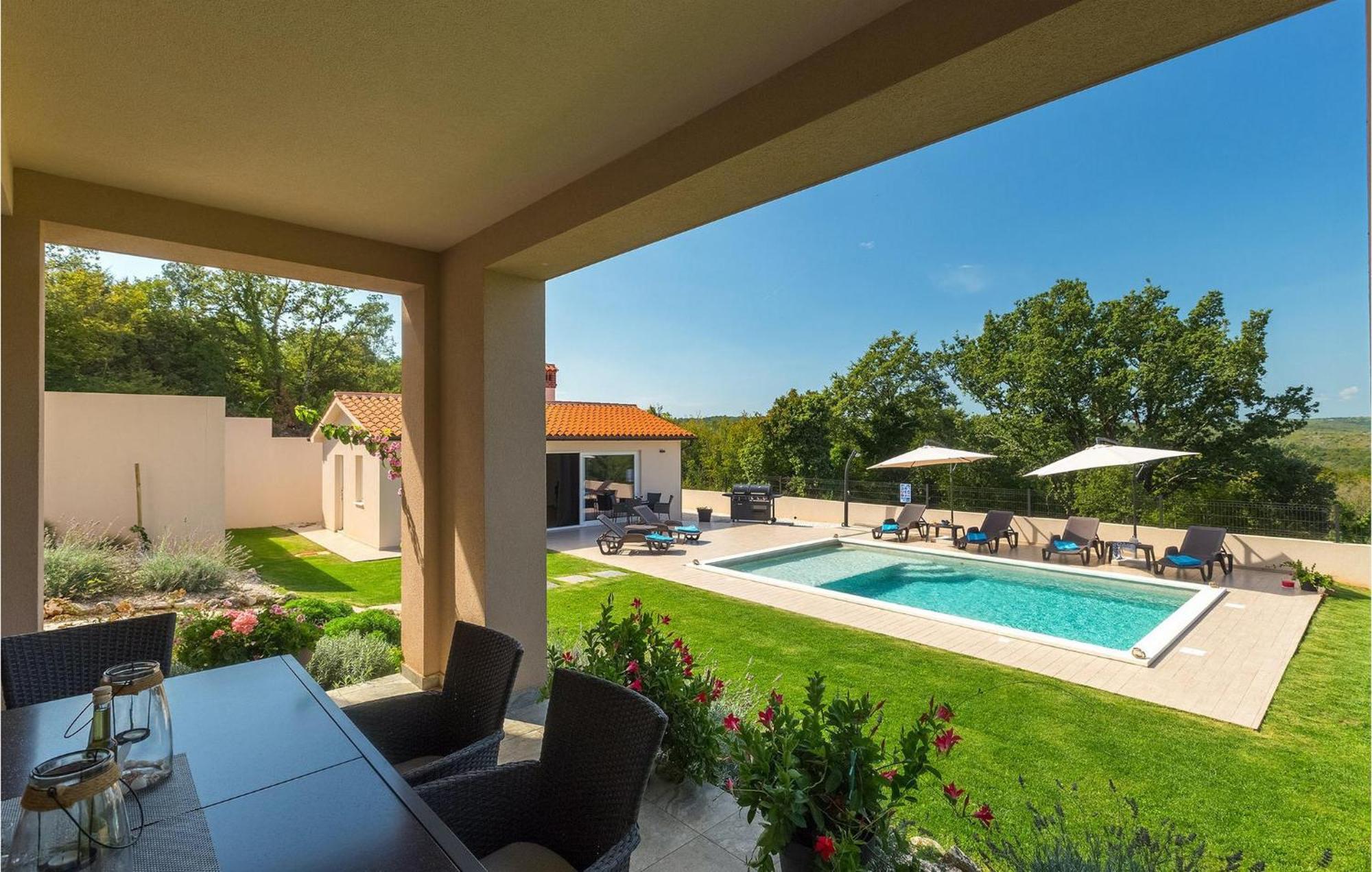 Ferienhaus Noela *
