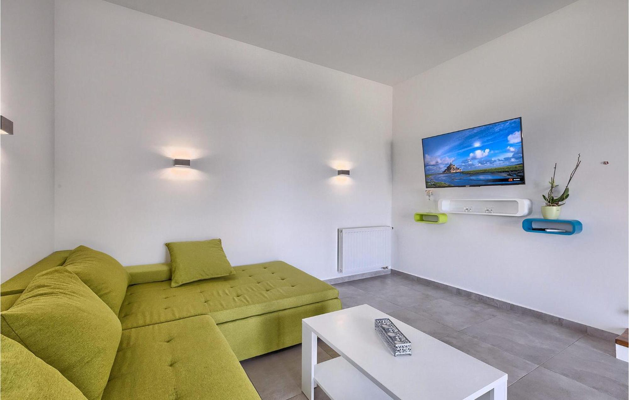 Holiday home Noela *